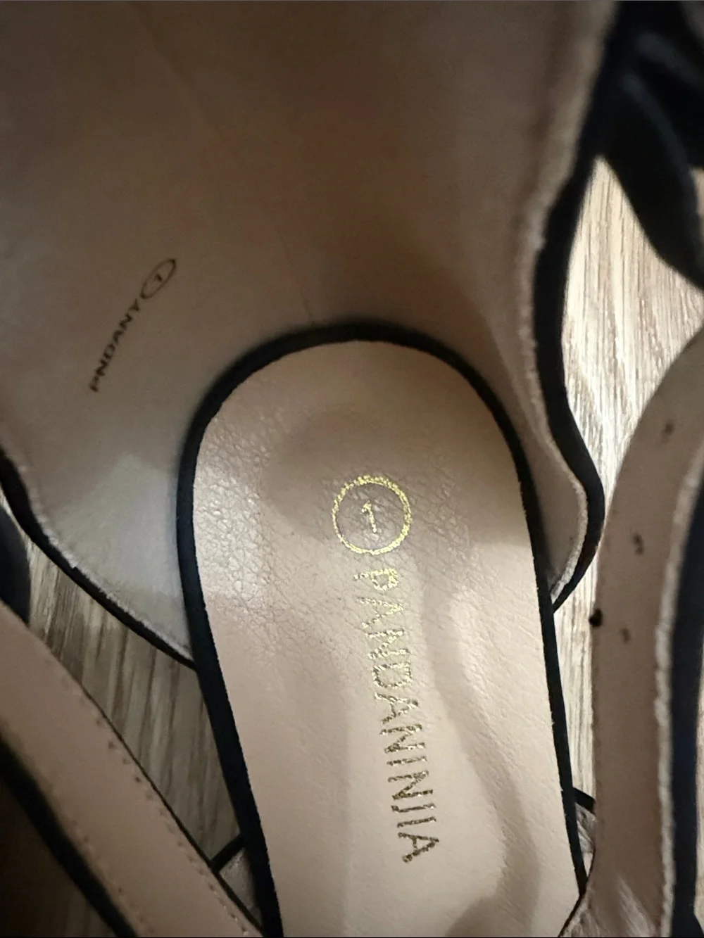 Girls' Black Cross-Strap Dress Sandals with Gold Buckle